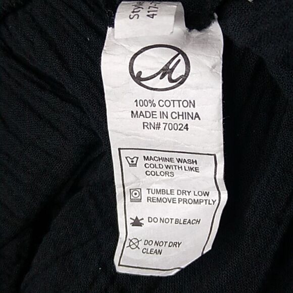 Mod-o-doc Black 3/4 Sleeve Romantic Tunic Size Medium - Picture 7 of 7